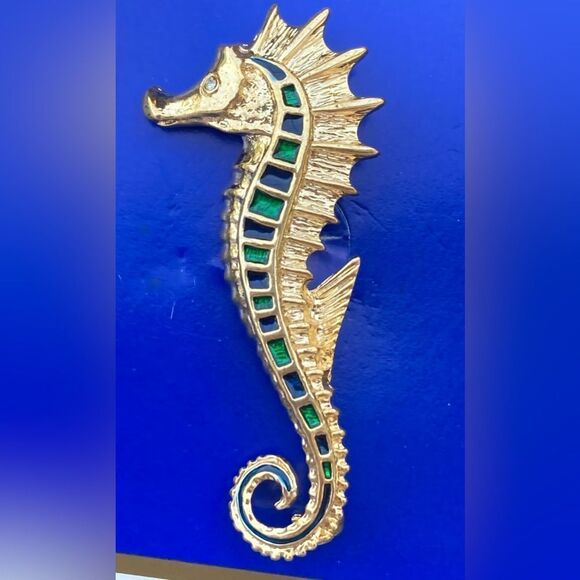 Vintage Large Enameled Seahorse Brooch Pin - Picture 3 of 4